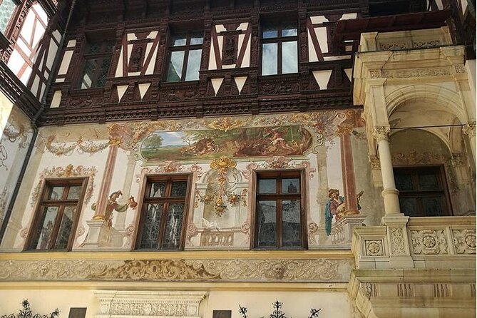 1 Day Castles Tour - Sinaia and Bran - Who should book this experience