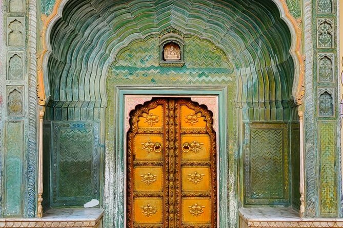 2-Day Private Jaipur City Sightseeing Tour with Three Forts - Who should book this Jaipur tour?