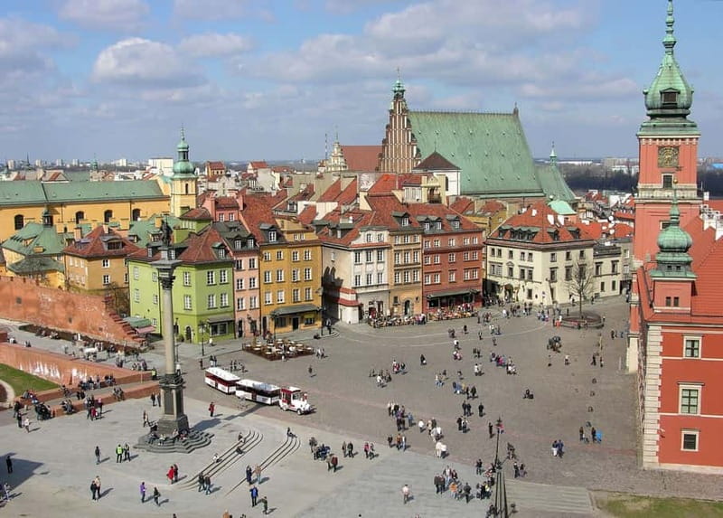 3 hour: Warsaw Old Town with Royal Castle /inc. Pick-up/ - Castle Square and the beginning of the Royal Route
