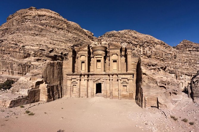 5 Day Tour: Amman Petra Jerash Mount Nebo Shobak Castle Wadi Rum Red & Dead Sea - Day 1: Amman, Madaba, and Mount Nebo