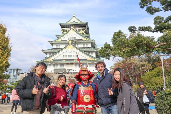 5-Hour Osaka Bike Tour to the Neighborhood of Osaka Castle - Reaching Osaka Castle by bike