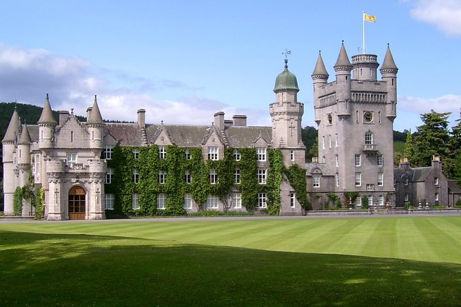 Aberdeen & Shire Castle & Distillery Private Group one Day Tour - Aberdeen pickup and a genuinely private format