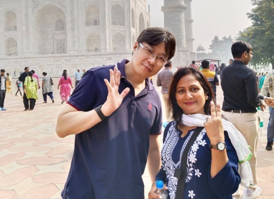 Agra: Agra Fort Entry Tickets with Licensed Guide - Starting at Agra Fort, not at a distant transport hub