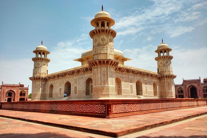 Agra Full-day Tour Taj Mahal, Agra Fort & Secret Walking Tour with Private Car - Who should book it?