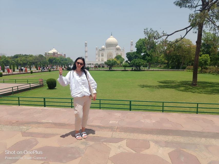 Agra: Skip-the-Line Taj Mahal & Agra Fort Private Tour - Pickup, vehicles, and timing