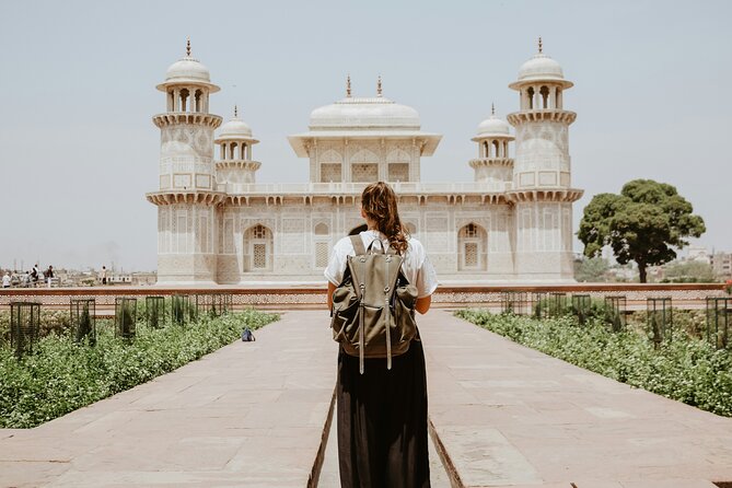 Agra: Skip the Line Taj Mahal and Agra Fort Private Day Tour - What Makes the Taj Mahal Visit Work