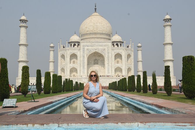 Agra: Skip the Line Taj Mahal and Agra Fort Private Day Tour - The Guide Makes the Difference