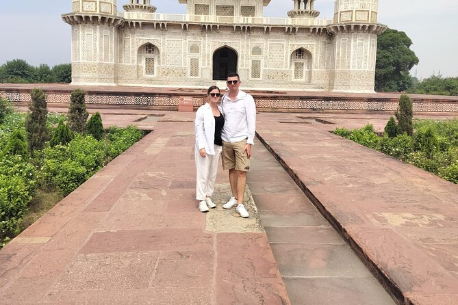 Agra: Skip the Line Taj Mahal and Agra Fort Private Day Tour - Is the Five-Dollar Price Good Value?