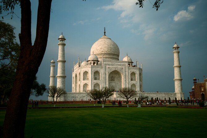 Agra: Skip the Line Taj Mahal and Agra Fort Private Day Tour - FAQ