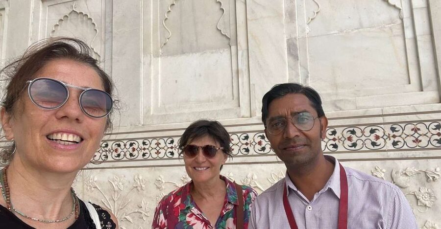 Agra: Tajmahal and Agra fort Entry tickets with Tour Guide - Is $38 per person fair value?