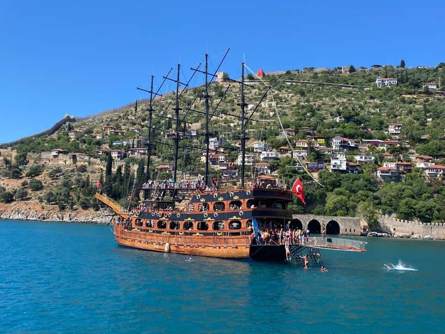 Alanya City, Castle & Boat Tour with Bazaar and Swim Stop - Why this Alanya day trip works