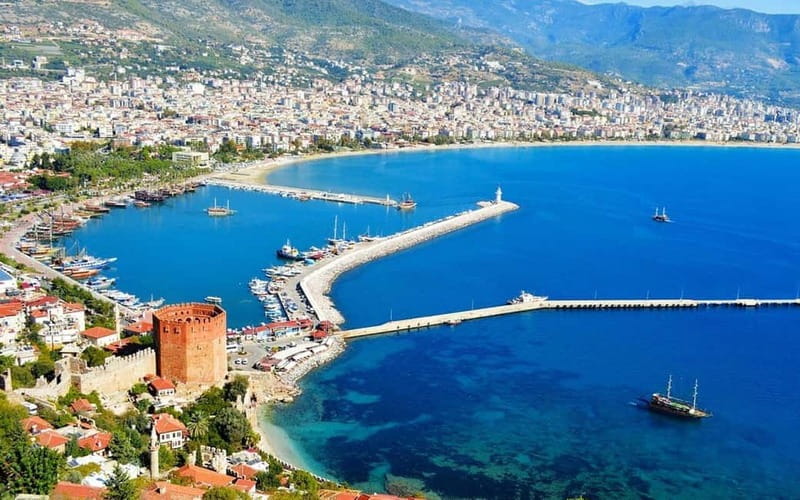 Alanya: Half Day Cable Car, Cave, Terraces&Sunset at Castle - Riding the cable car above Alanya