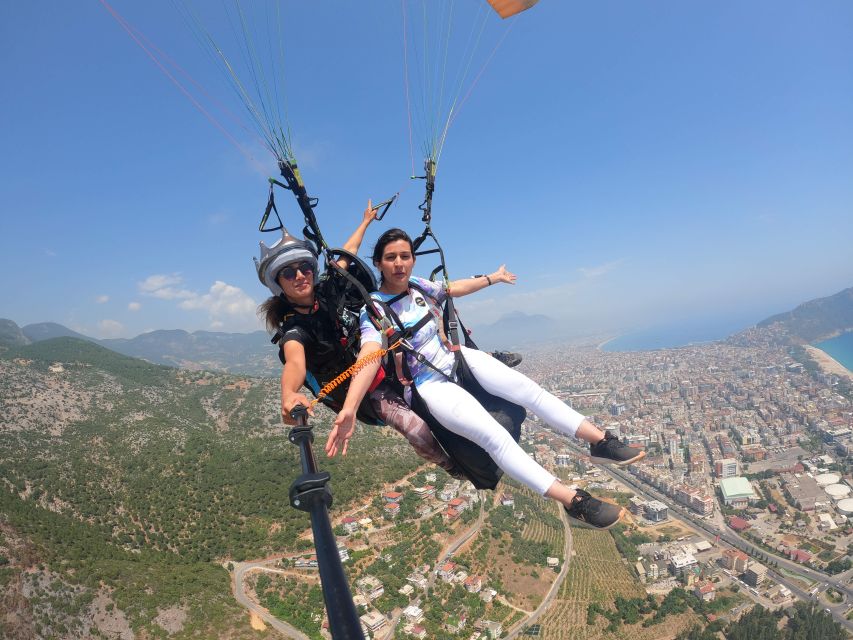 Alanya: Tandem Paragliding Over a Castle and the Sea - Key points at a glance