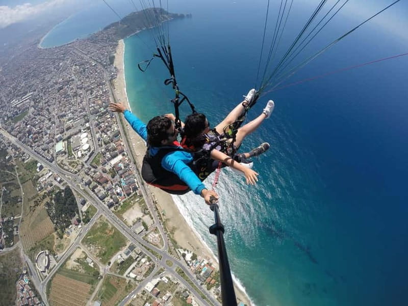 Alanya: Tandem Paragliding with Beach and Castle Views - Who should book this flight?