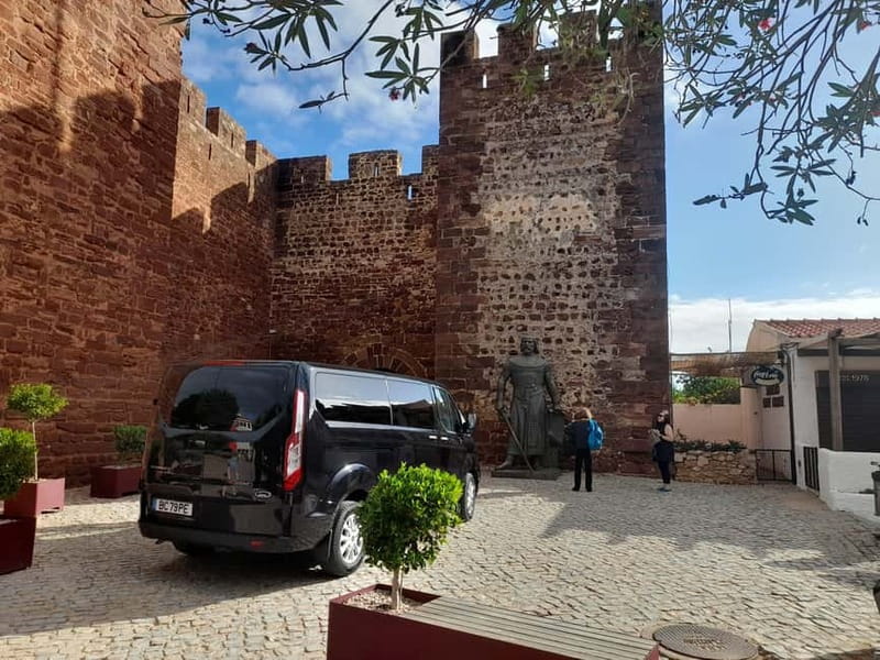Albufeira: Silves Castle and Chapel of Bones, - Key points to know before booking