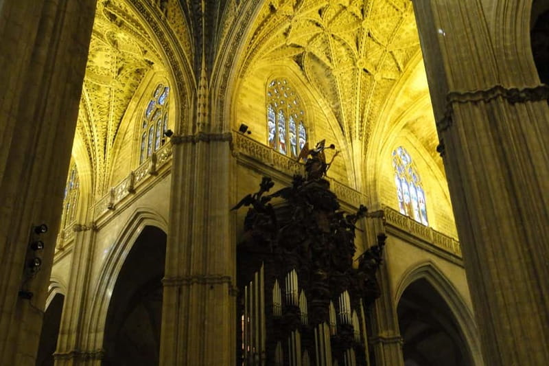 Alcazar & Cathedral of Seville Exclusive Group max. 9 guests - Why this compact Seville tour works