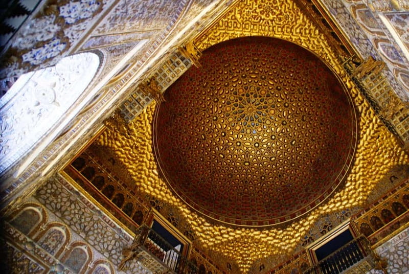 Alcazar & Cathedral of Seville Exclusive Group max. 9 guests - Timing, clothing, and what to carry