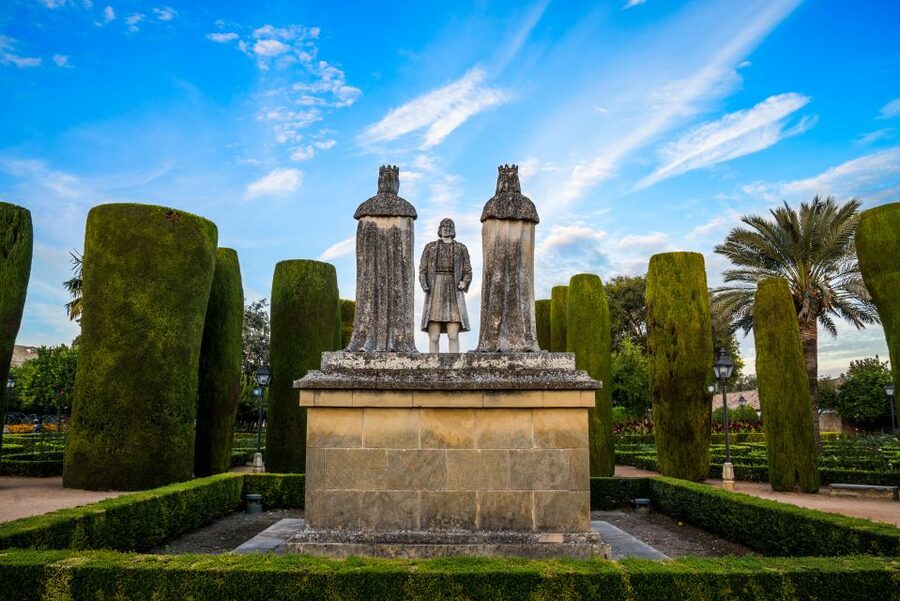 Alcazar of Cordoba Entry Ticket and Guided Tour - Why the Alcazar makes sense with a guide