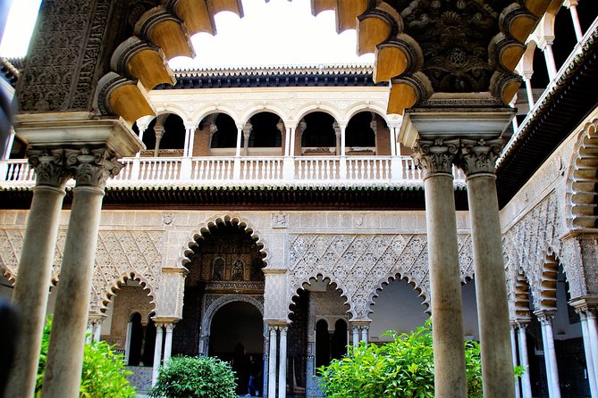 Alcazar of Seville Exclusive Group, max. 9 travelers - Why the Alcázar works best with a guide