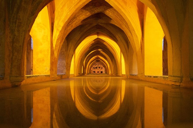 Alcazar of Seville Tour with Skip the Line Ticket - Meeting at C. Francos 19