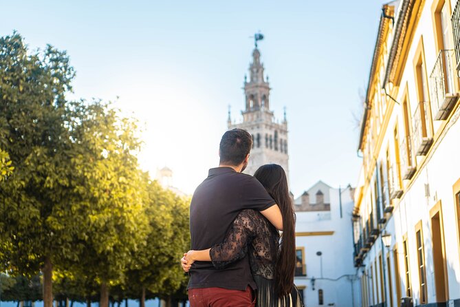 Alcazar of Seville with Cathedral & Giralda English Tour - What the 90-minute Alcázar visit feels like