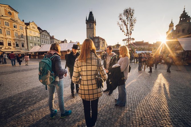 Alchemy and Mysteries of Prague Castle Walking Tour - What the guides add to the experience