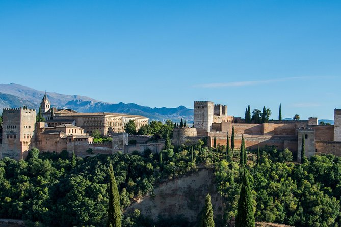 Alhambra Guided Tour & Albaicin Tour from Seville - Is $95.34 good value?