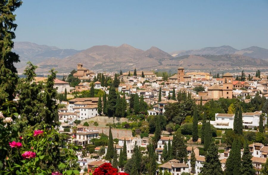 Alhambra, Nasrid Palaces and Albaicin Tour - Key points to know before booking