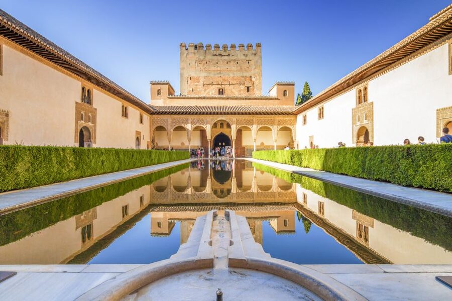 Alhambra, Nasrid Palaces, and Generalife 3-Hour Guided Tour - Generalife Gardens and the views over Granada