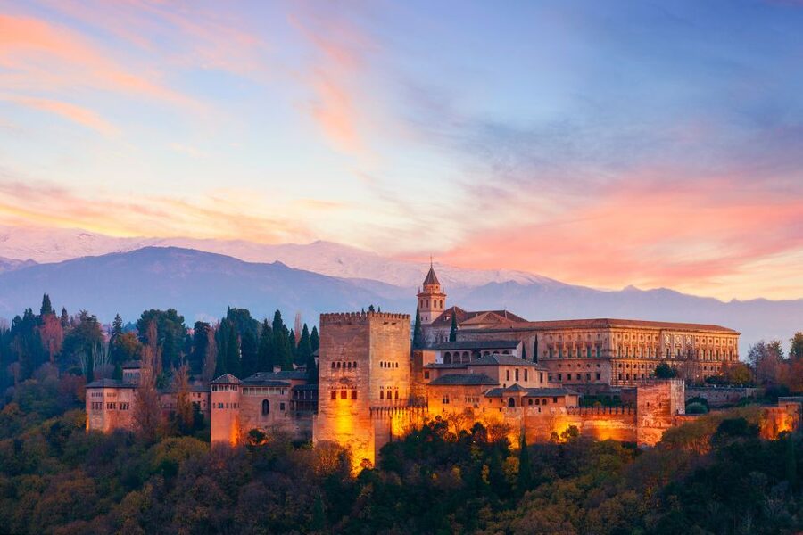 Alhambra, Nasrid Palaces, and Generalife 3-Hour Guided Tour - Is $66 a fair price?