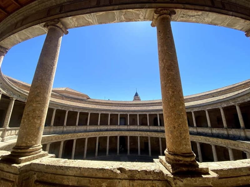 Alhambra Surroundings: History, Architecture and Legends - The Palace of Charles V is the boldest architectural contrast