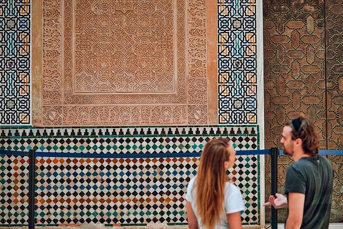 Alhambra Ticket Last Minute Deals - Meeting at Play Granada near the Carrera del Darro
