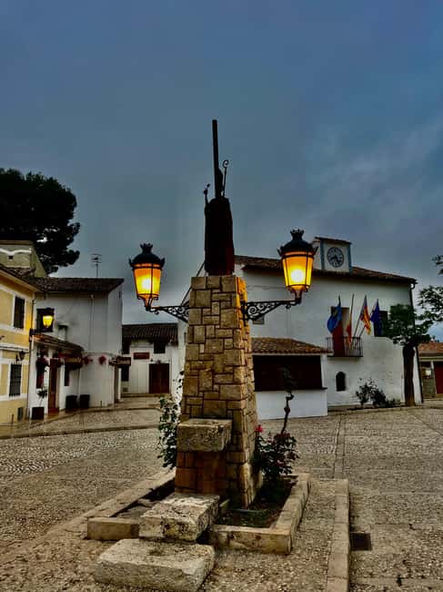 Alicante: Guadalest Castle and Chocolate Factory - The small details that shape the experience
