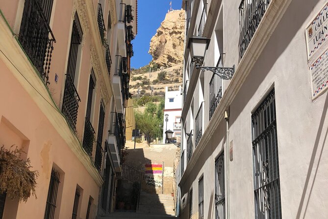 Alicante Highlights Private Tour with Castle - Communication deserves extra care