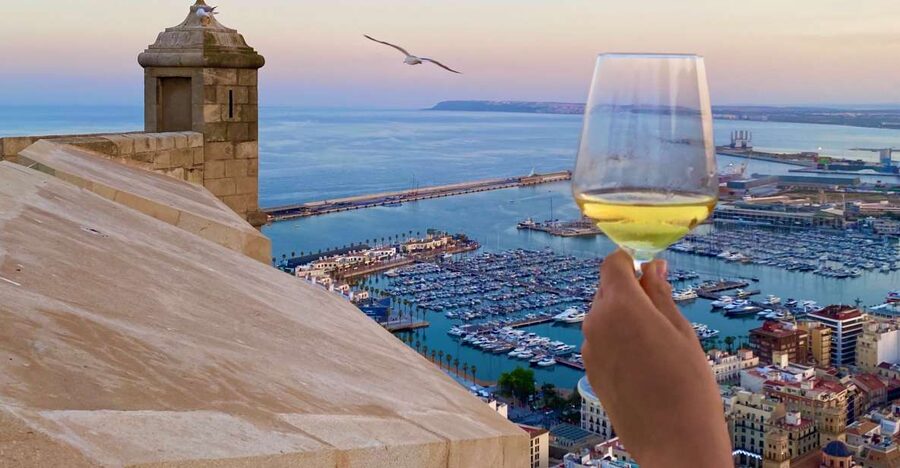 Alicante: Santa Bárbara Castle Wine Tasting & Tapas - Key points to know before booking