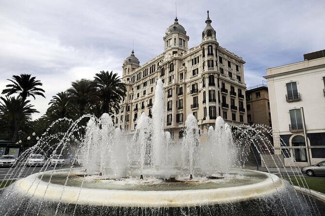 Alicante Tour: Full City, Castle, Market & Tapas Experience - Market flavors and the final tapa