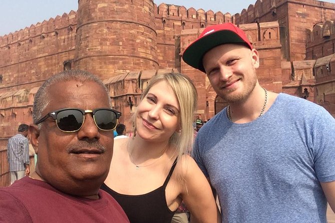 All Inclusive Day Trip to Taj Mahal, Agra Fort and Baby Taj from Delhi by Car - What the guide adds to the day