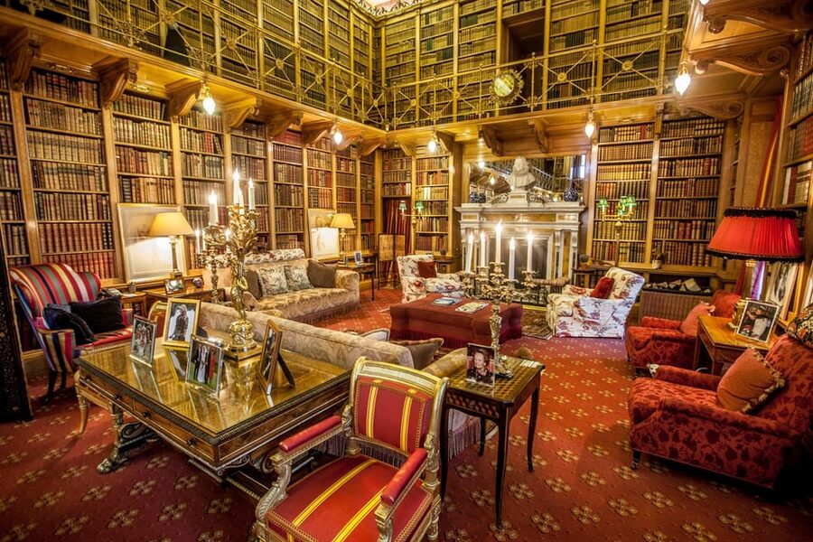 Alnwick: Alnwick Castle Ticket - The Outer Bailey and Harry Potter locations