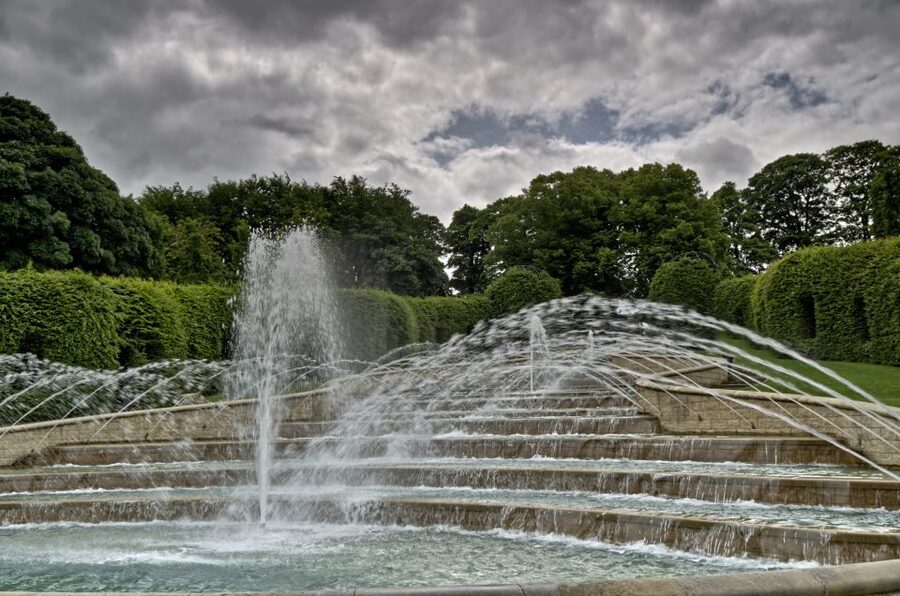 Alnwick Castle, Northumberland & Scottish Borders 1-Day Tour - Who should book this tour?