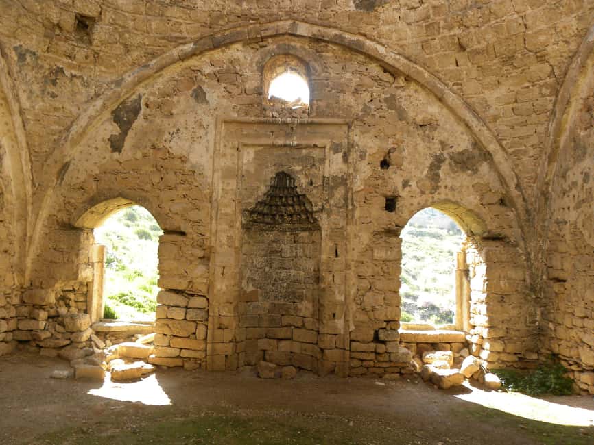 Ancient Corinth, acrocorinth castle and Thermal Spa Day - Key points at a glance