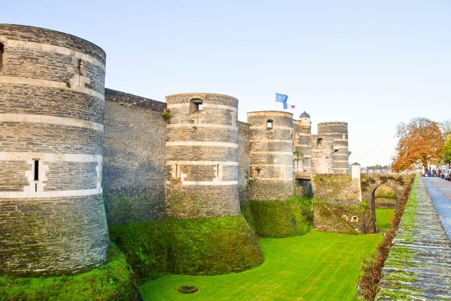 Angers: Château d'Angers Entrance Ticket - Practical timing and entry advice