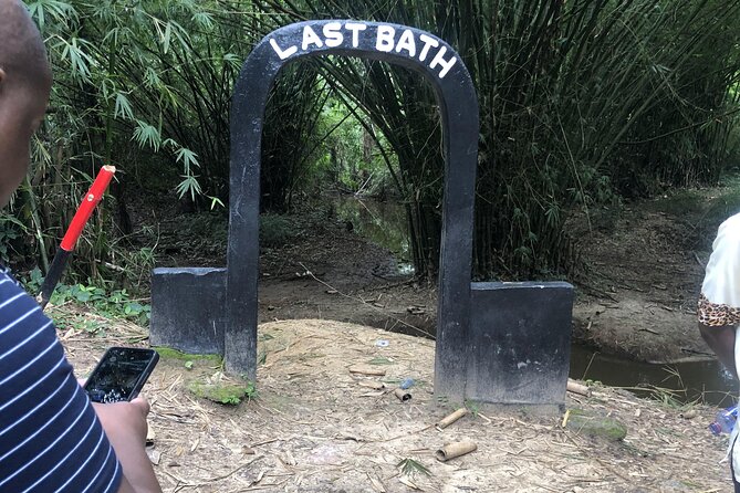 Assin Manso Slave River, Cape Coast & Elmina Castle History Tour - Castle Beach and a Ghanaian lunch by the sea