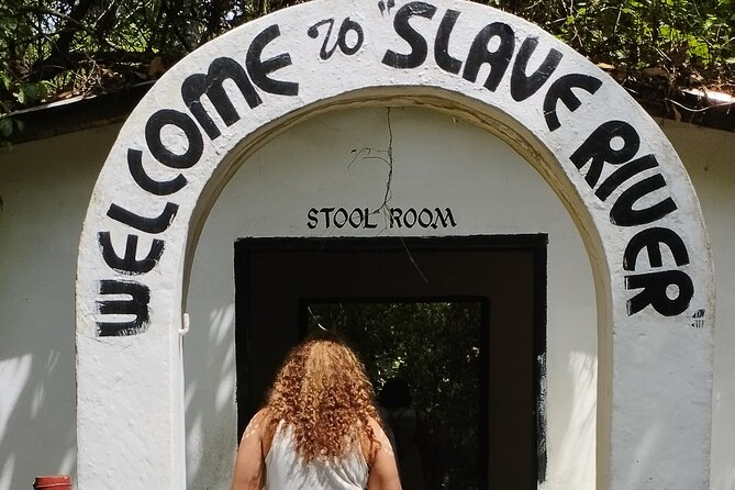Assin Manso Slaves River and Cape Coast Castle Tour - A long day built around Ghana’s slave-trade history