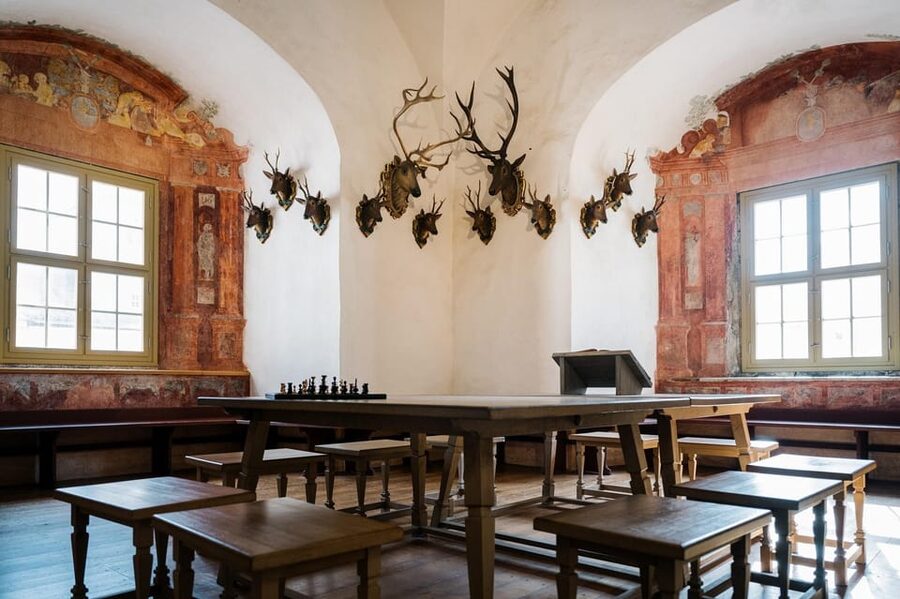 Augustusburg Castle: Guided tour - The Lindenhaus reveals court life behind the stone walls