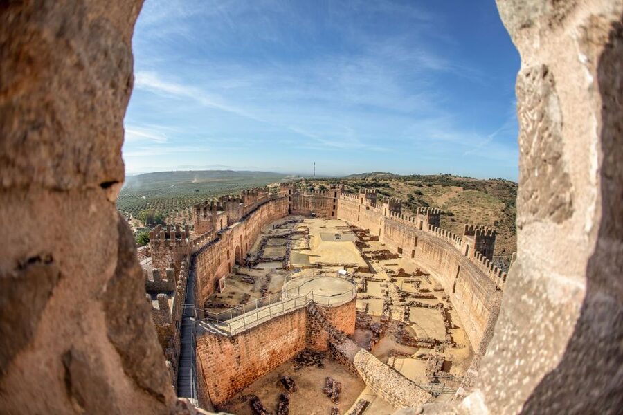 Baños de la Encina: Bury al-Hamma Castle Guided Tour - Key points to know before you book