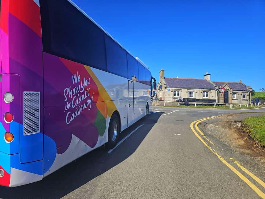 Belfast: Giant's Causeway & Irish Castles Tour -WIFI onboard - Should you book it?