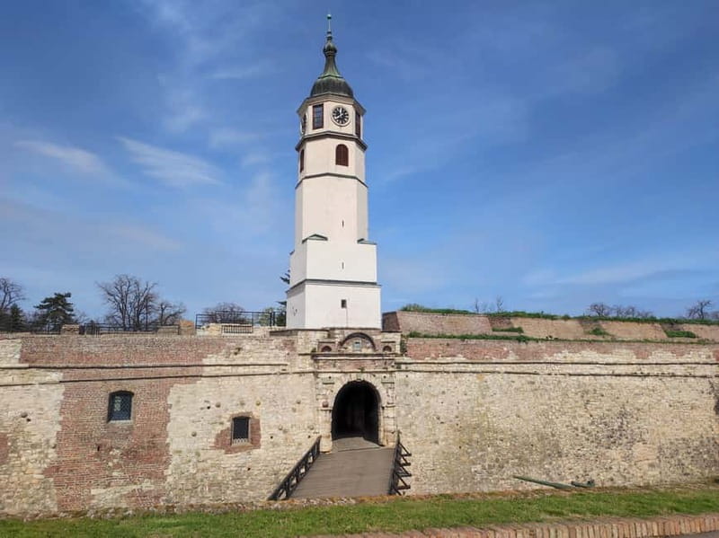 Belgrade: Guided City Tour and Kalemegdan Fortress Visit - St. Michael’s Cathedral and Serbia’s Royal Past
