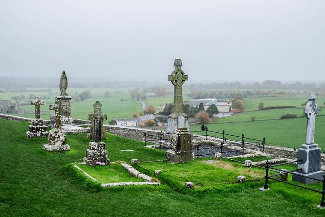 Blarney, Rock of Cashel & Cahir Castles Day Tour From Dublin - The Rock of Cashel sets the historical tone