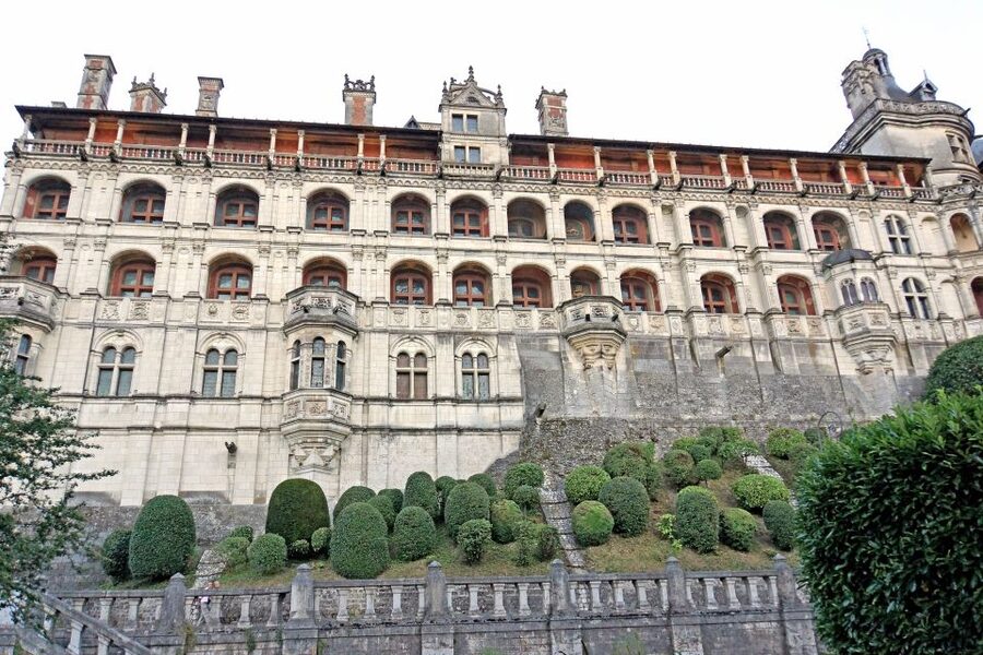 Blois: Private Tour of Blois Castle with Entry Tickets - The Studiolo, a rare Renaissance survival
