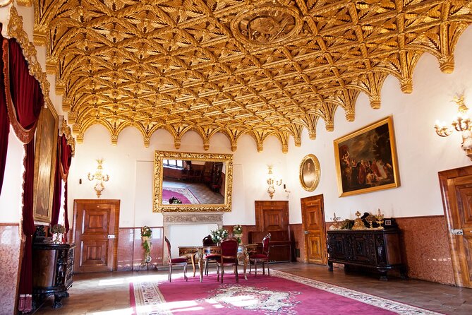 Bojnice Chateau and Cicmany Village Private Trip - What the historical commentary adds